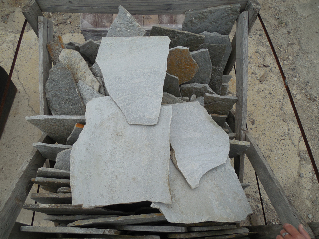 Idaho Silver Flag Stone Bischer Landscaping